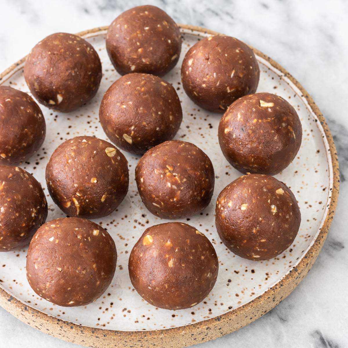 Docinhos de Grão-de-Bico com Cacau