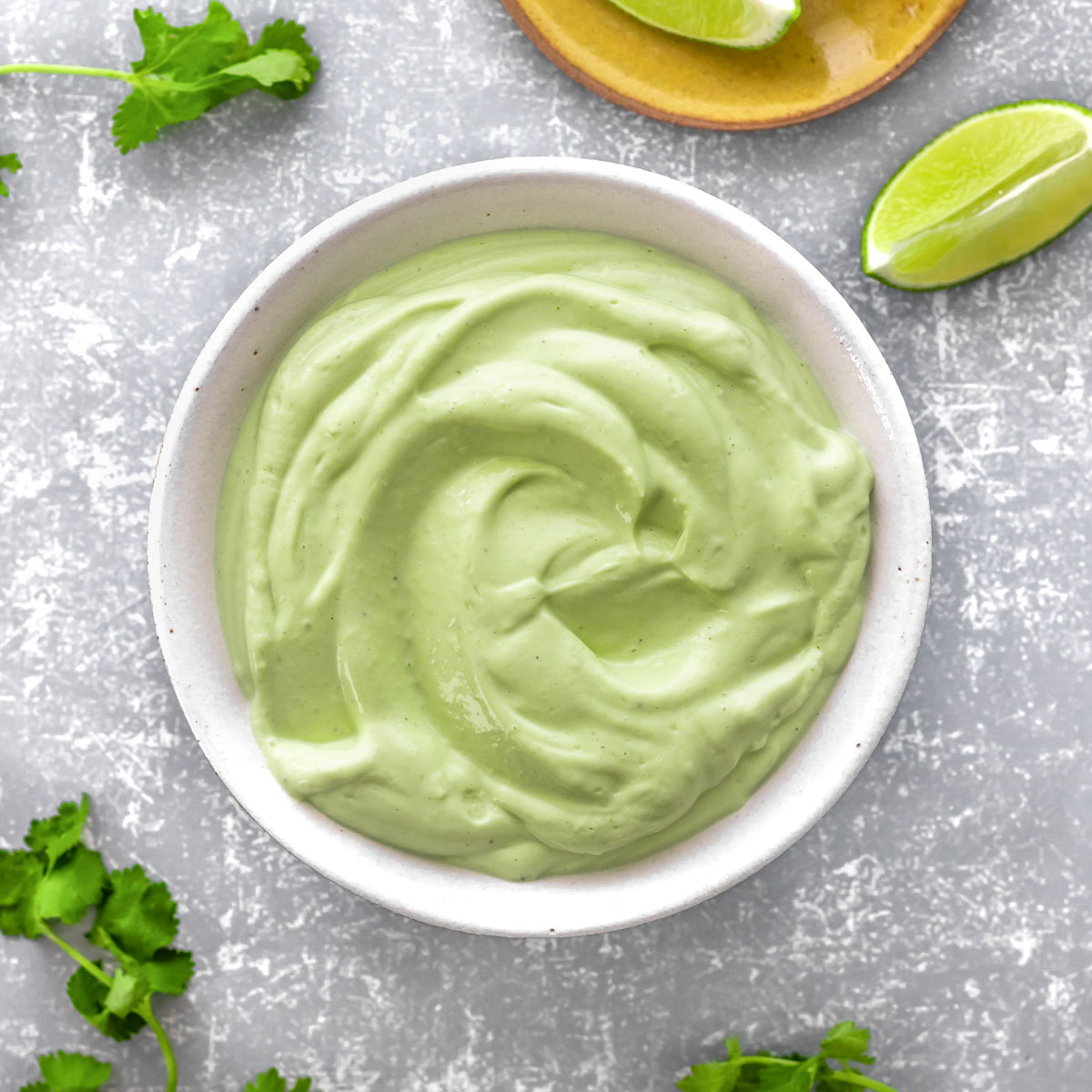 Maionese de Tofu com Coentro e Limão