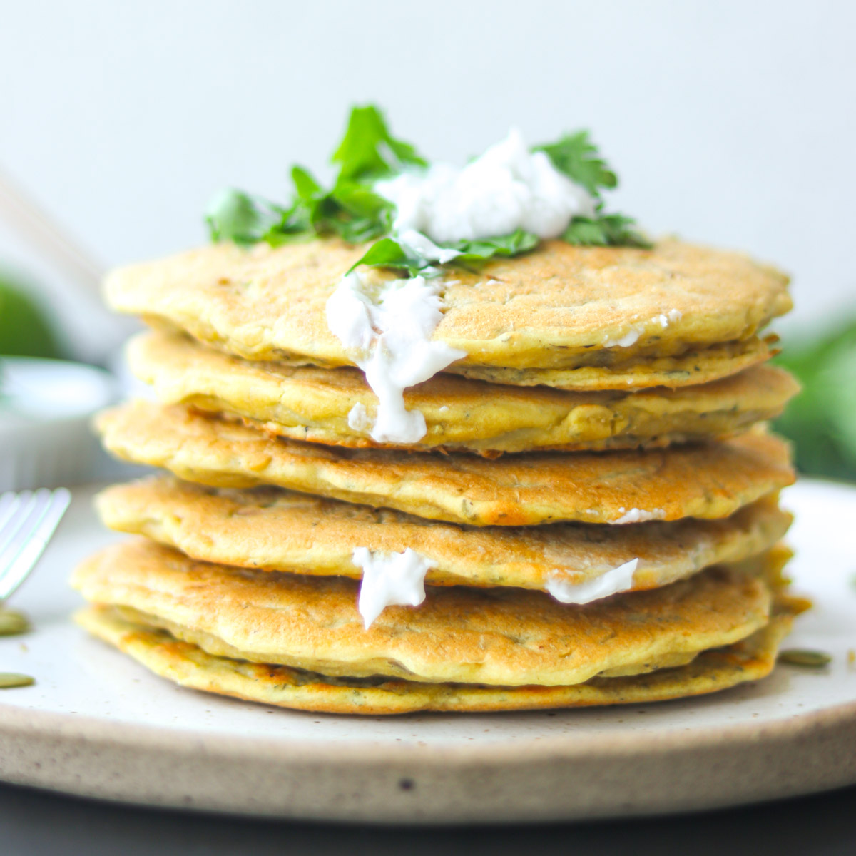 Panquecas de Abobrinha com Farinha de Grão-de-Bico
