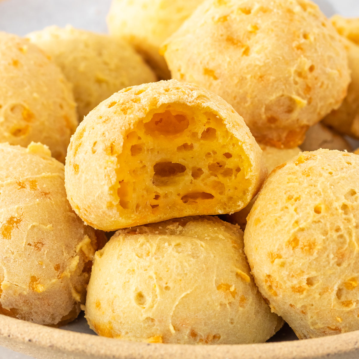 Pão de Queijo de Tofu Vegano