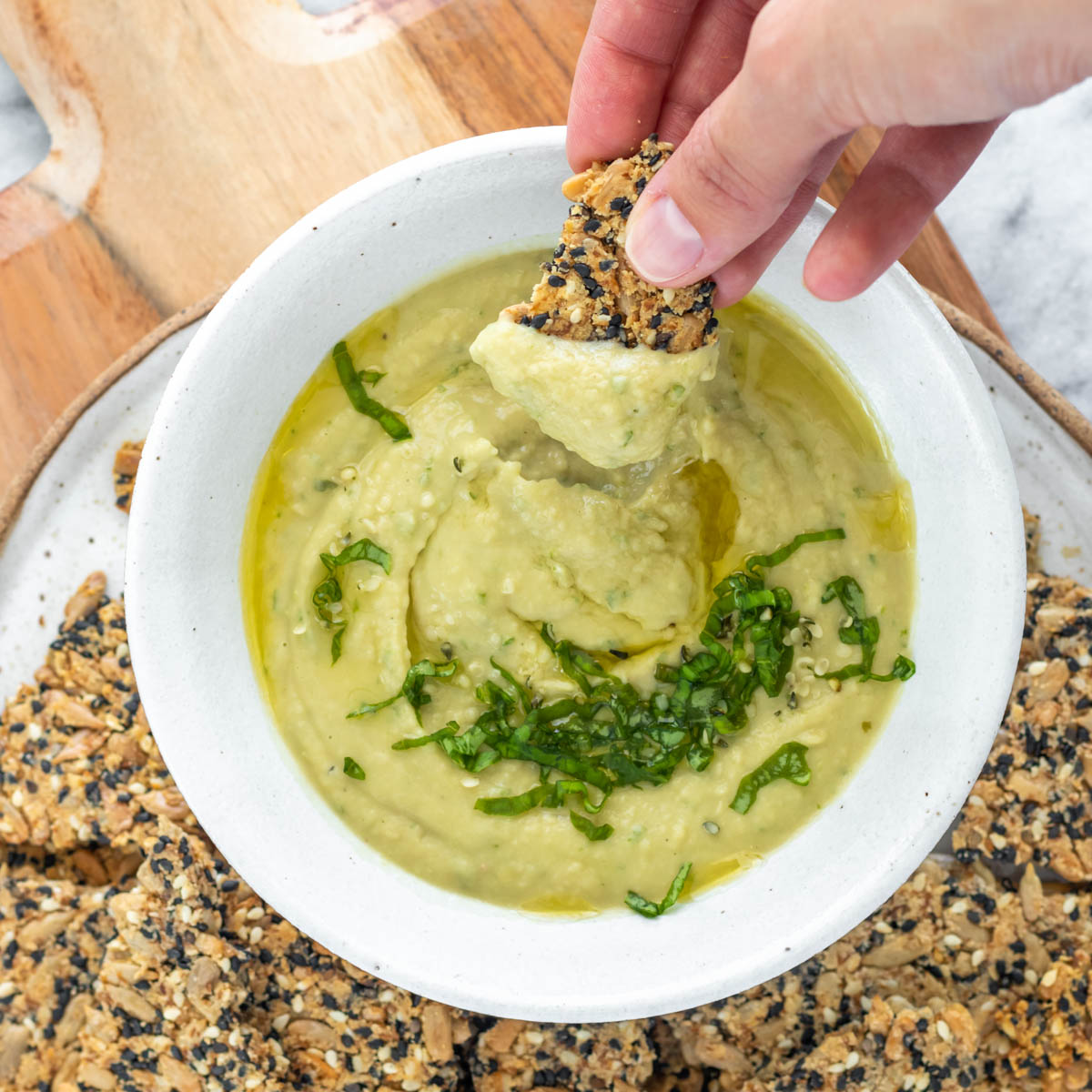 Pasta de Feijão-Branco com Manjericão