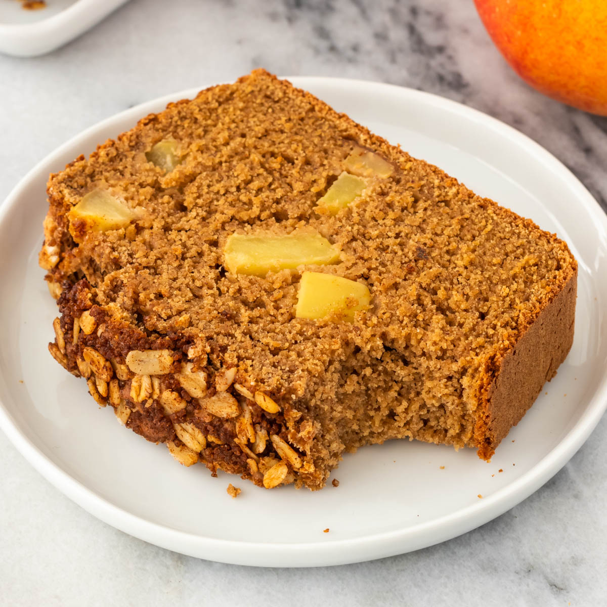Bolo de Maçã com Farinha de Aveia