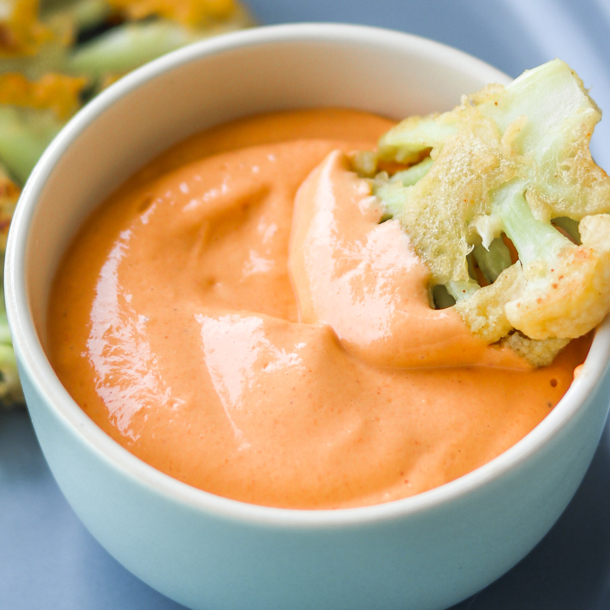 Maionese de Tofu com Pimentão Vermelho Assado