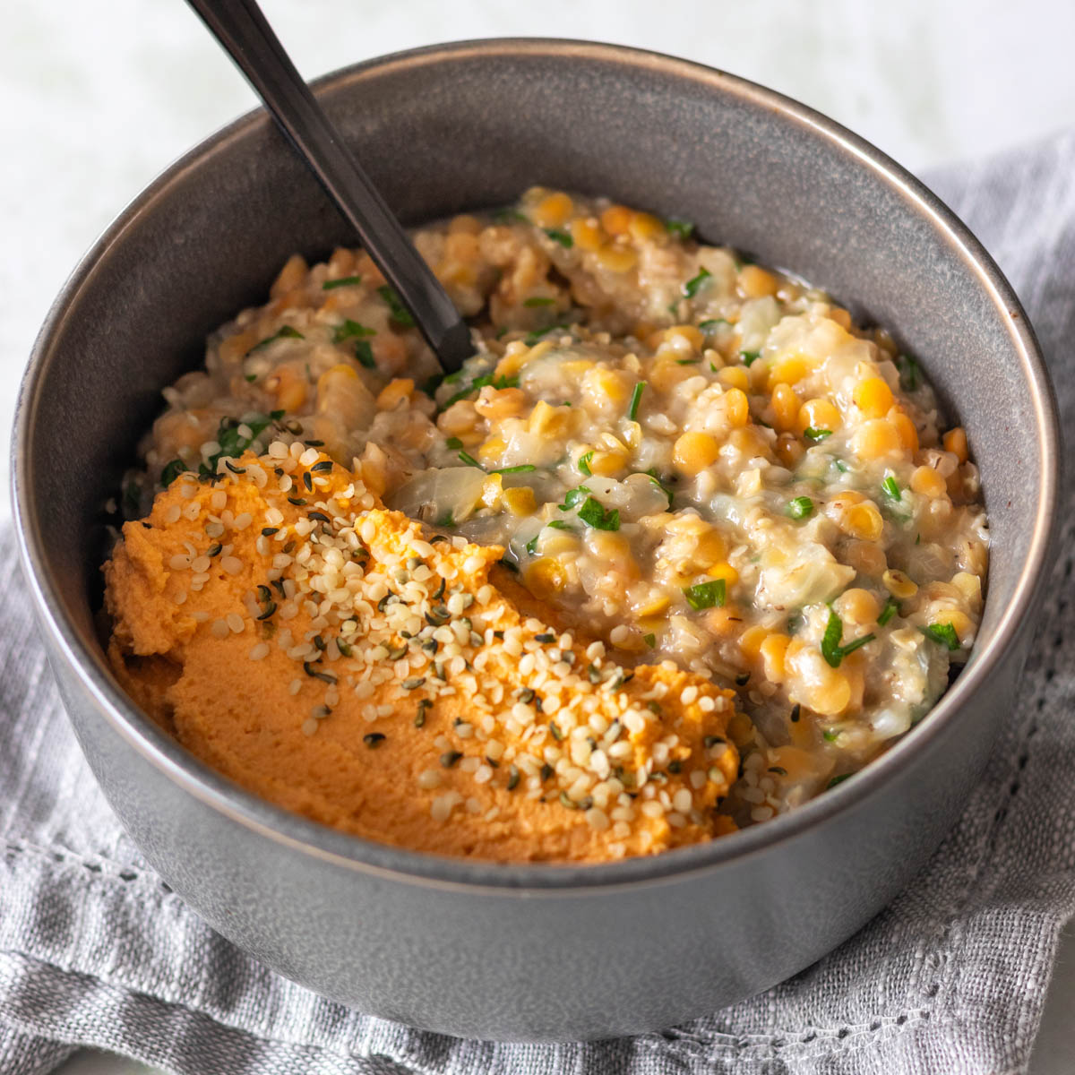 Mingau de Aveia Salgado com Lentilha Vermelha