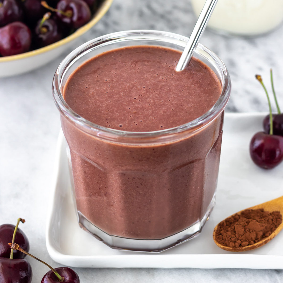 Vitamina de Cereja com Cacau (Floresta Negra)