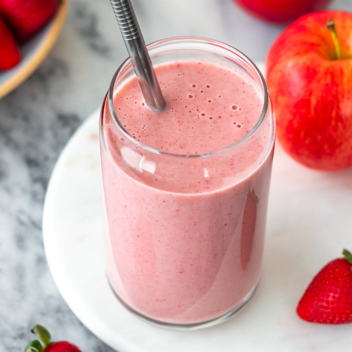 Vitamina de Morango com Maçã