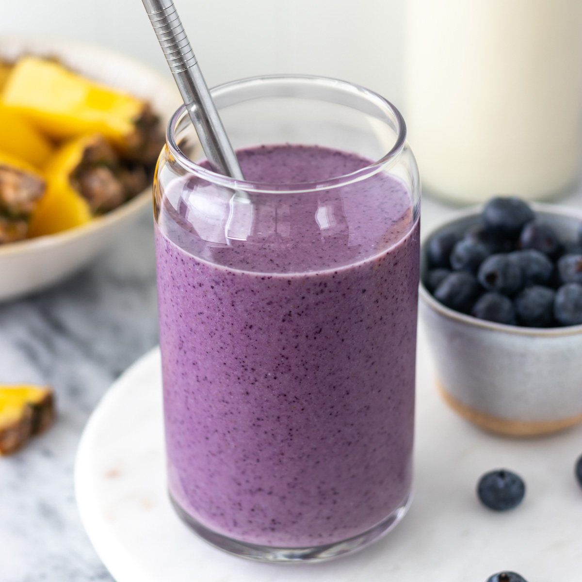 Vitamina de Mirtilo com Abacaxi